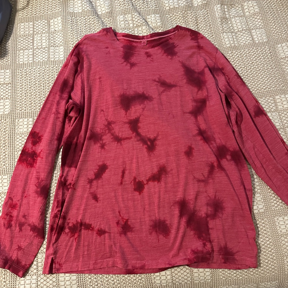 Lululemon shirt